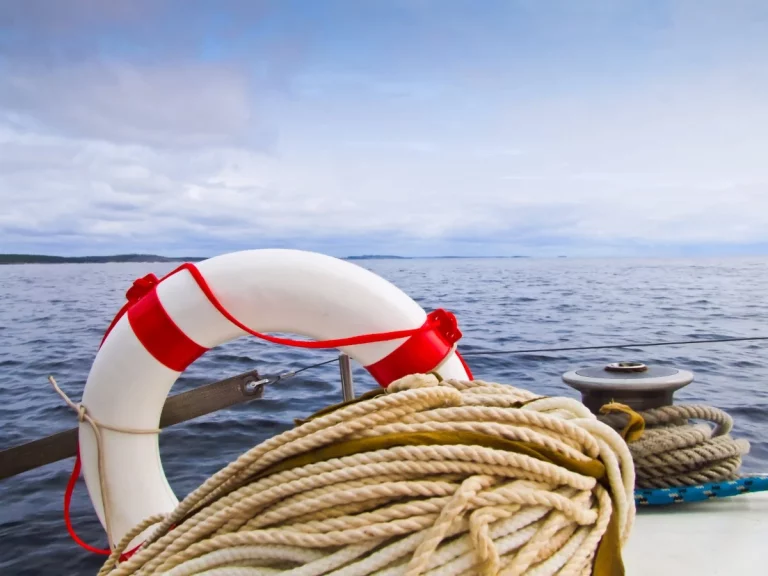 Servicios Náuticos Escuela Náutica de Valencia